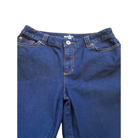 Style & Co. Dark Denim Capris - Picture 3 of 9